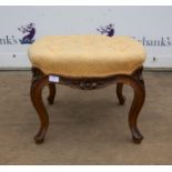 Victorian walnut footstool on cabriole legs, H38 cm