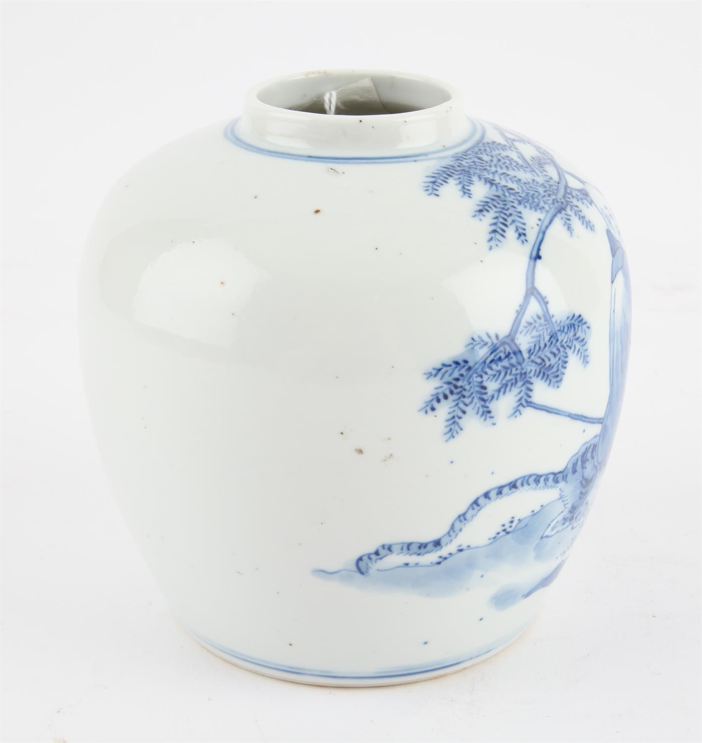 Chinese Blue and white Jar , Late Qing dynasty/early Republic. Painted with the « Fuhu Luohan », - Image 6 of 8