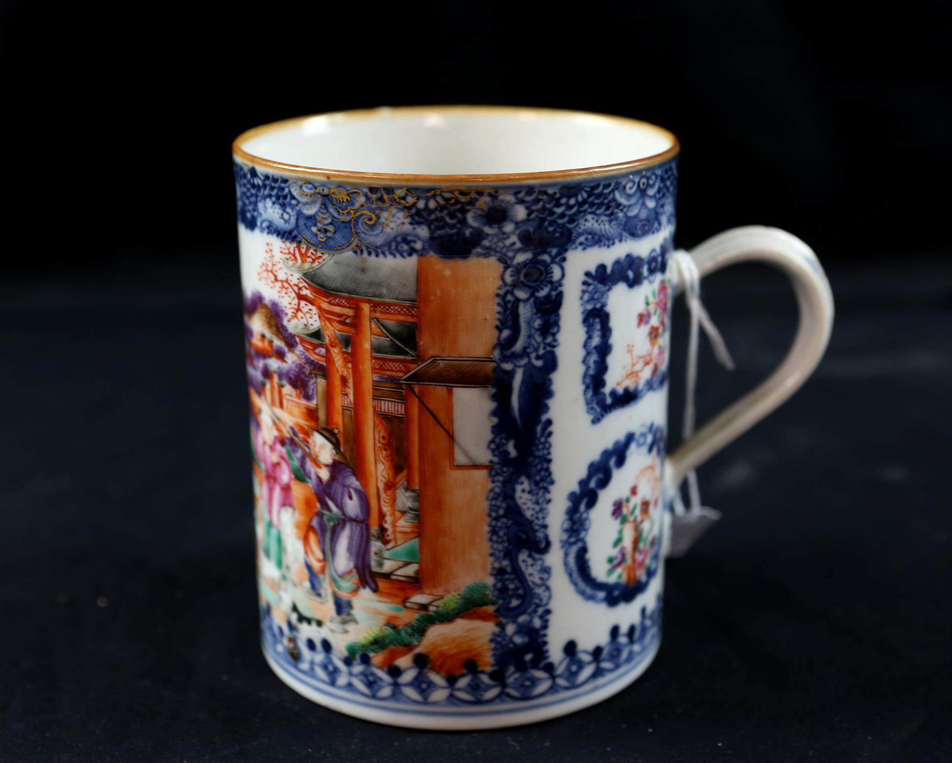 A collection of six Chinese Export Tankards, Qing dynasty, late 18th early 19th century variously - Image 8 of 15