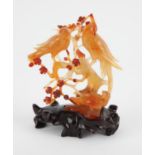 Carved agate figure of a bird, (in fitted case),