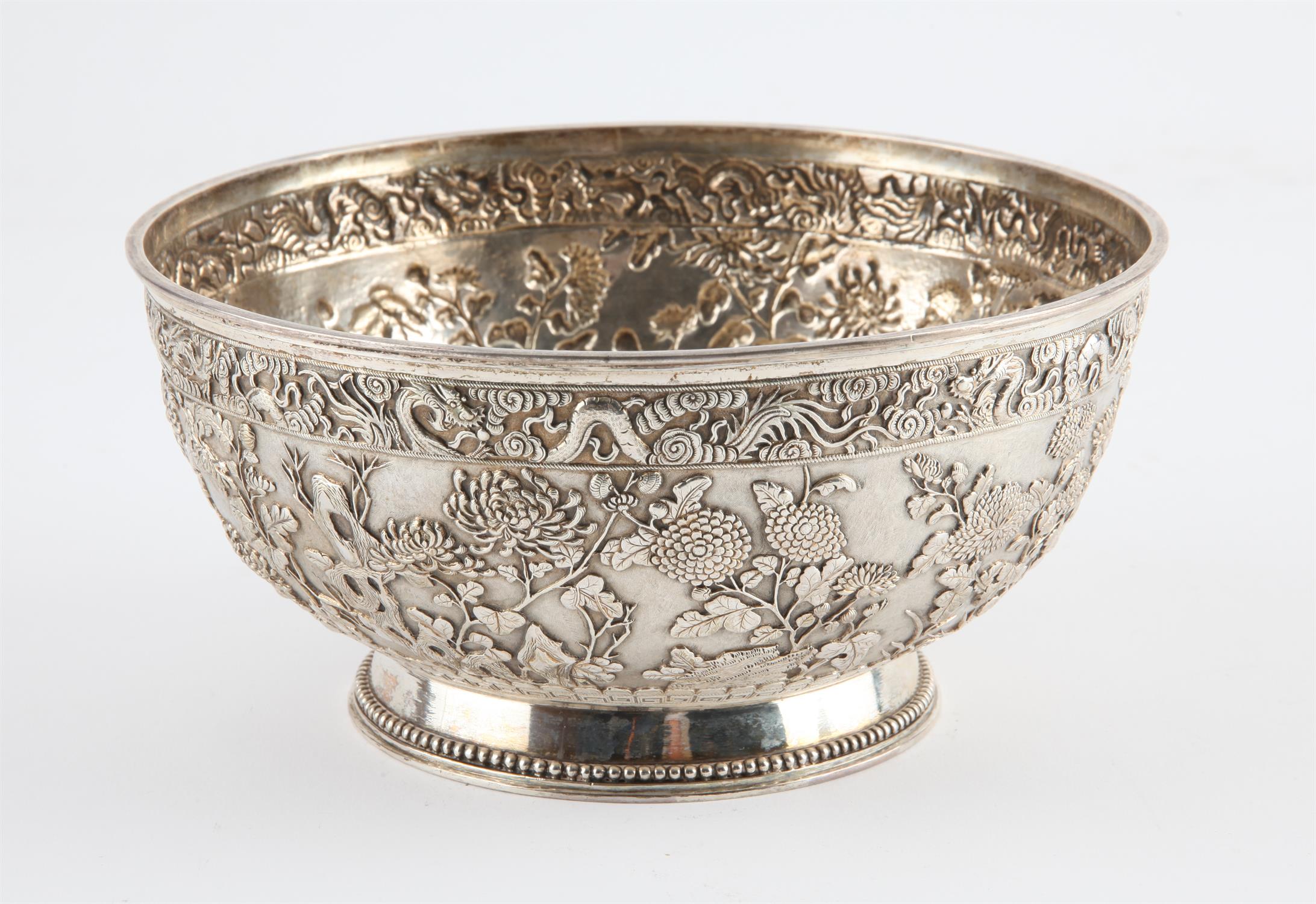 Chinese export silver bowl, embossed with a dragon border above chrysanthemums, maker's mark LH, - Image 5 of 7