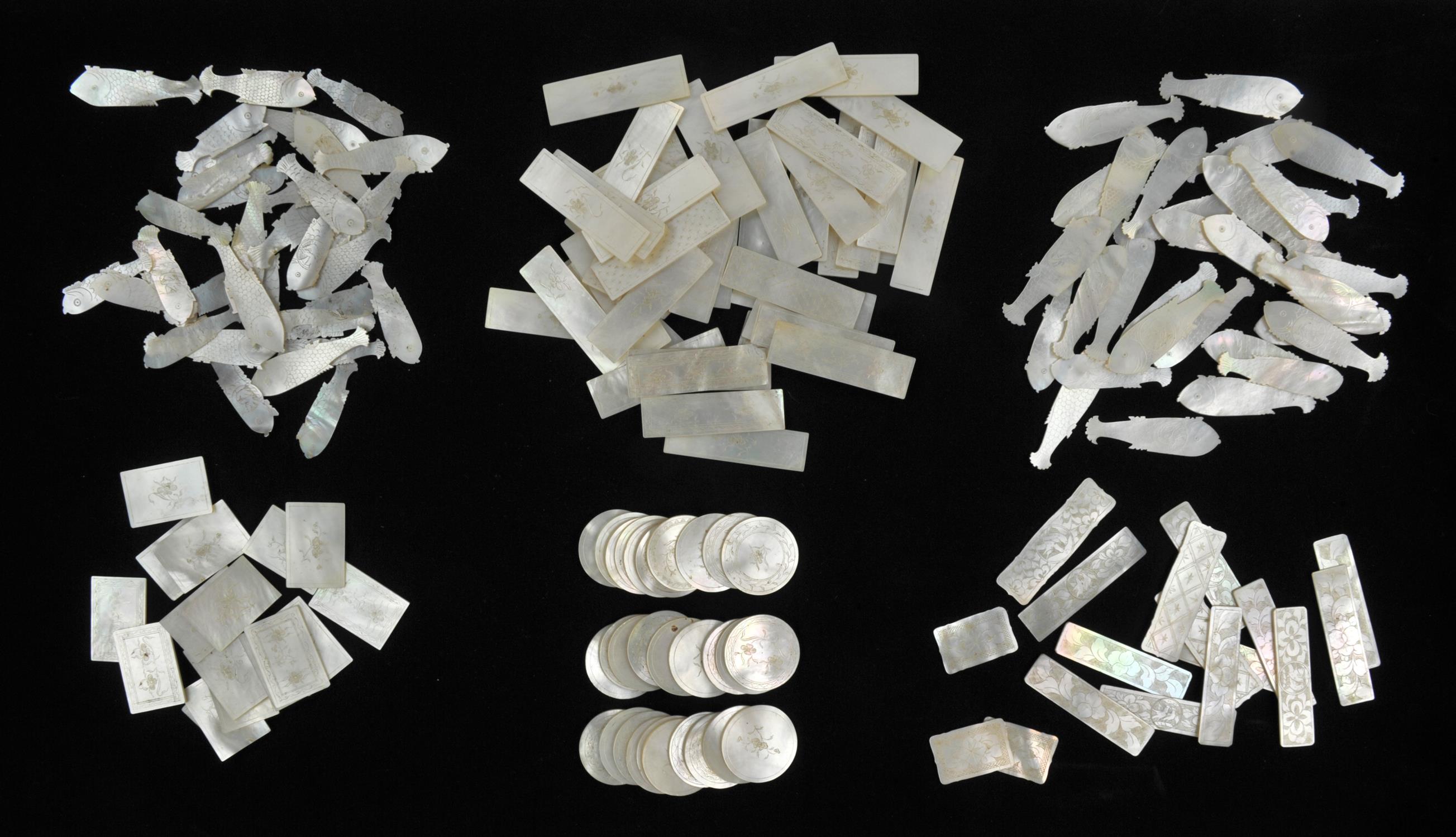 A Quantity of Chinese Mother of Pearl Counters. 19th century to include, more than 60 fishes (5.