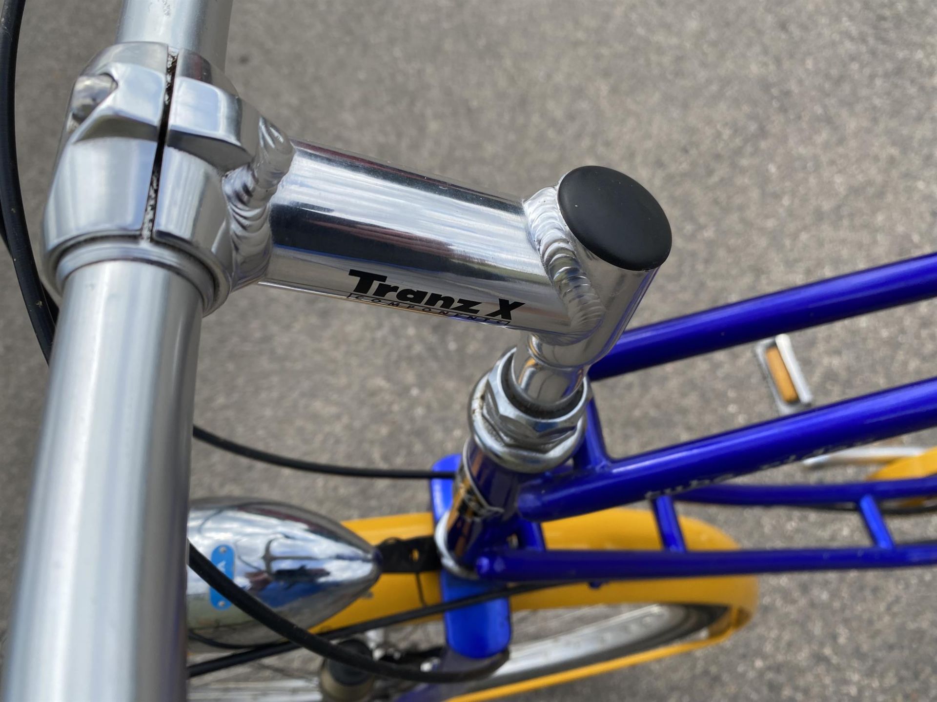 Hand built by Pashley Men's tube rider bike, Blue with yellow mud flaps and mud guards. - Image 4 of 7