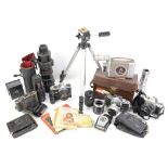 Mixed lot of cameras, lenses and other photographic equipment to include Meyer-Optik Görlitz