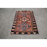 Central Persian Bakhtiar rug, 192 x 130 cm