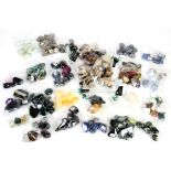 Quantity of polished and tumbled stones, including agate, banded agate, rose quartz,