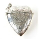 Heart shaped Birmingham silver vesta case