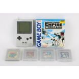 Nintendo Game Boy Pocket - Silver + 5 Games. This lot contains a fully working and tested Game Boy
