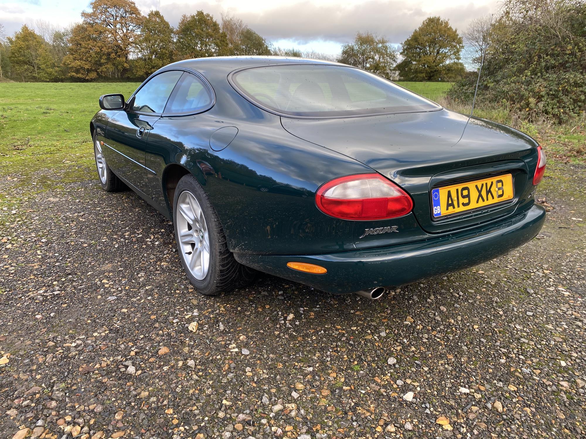 1996 Jaguar XK8 4.0 Automatic. Registration number: A19 XKB. - Genuine low mileage from new - Bild 4 aus 12