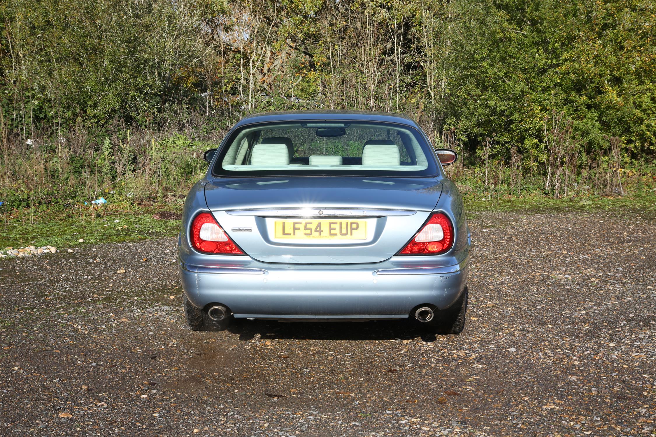 2004 Jaguar XJ6 3.0 SE Automatic. Registration number: LF54 EUP. In Zircon Blue, - Bild 7 aus 13