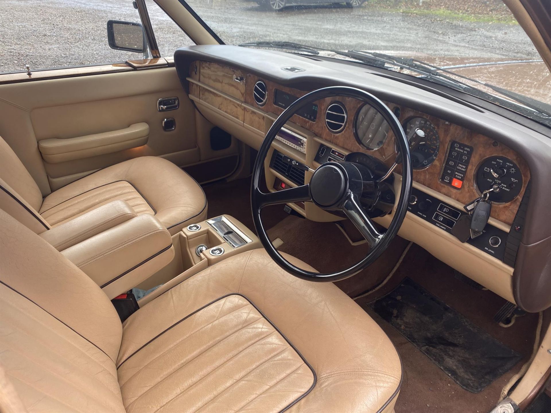 1984 Rolls Royce Silver Spirit Automatic. Registration number: SJI 7236. - LPG gas conversion - Image 16 of 17