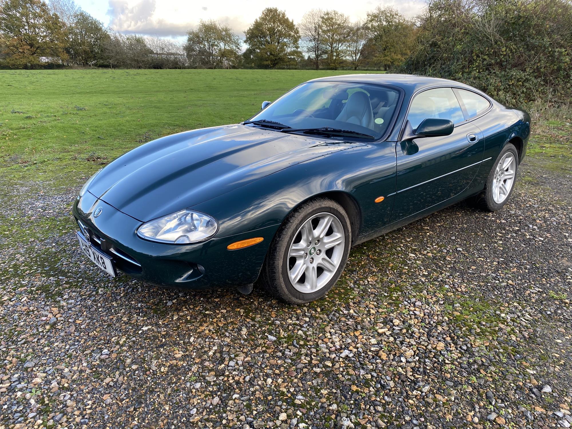 1996 Jaguar XK8 4.0 Automatic. Registration number: A19 XKB. - Genuine low mileage from new - Image 5 of 12