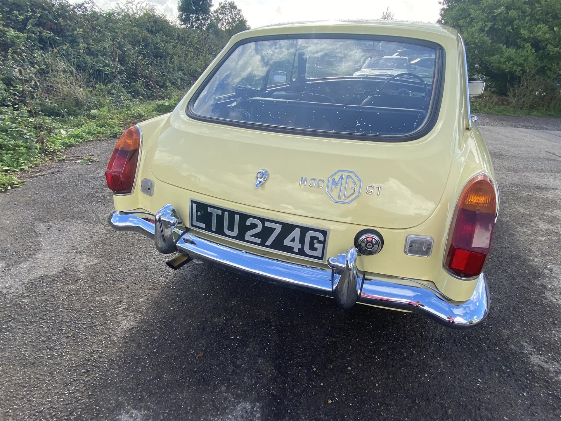 1969 MGC GT. Registration number: LTU 274G - Finished in Primrose yellow, with full black leather - Image 15 of 22