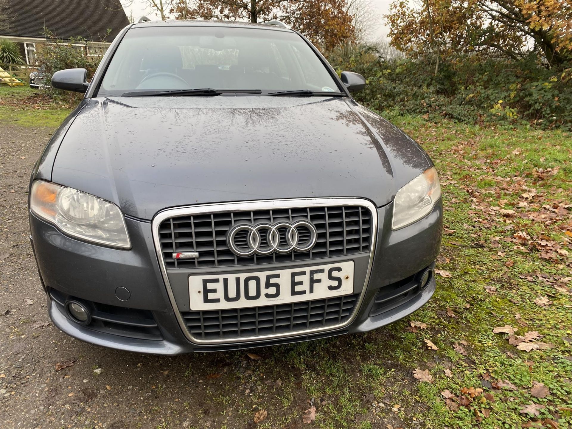 2005 Audi A4 3.2 S Line Estate. Registration number: EU05 EFS. Mileage: 92,600. Finished in - Image 6 of 12