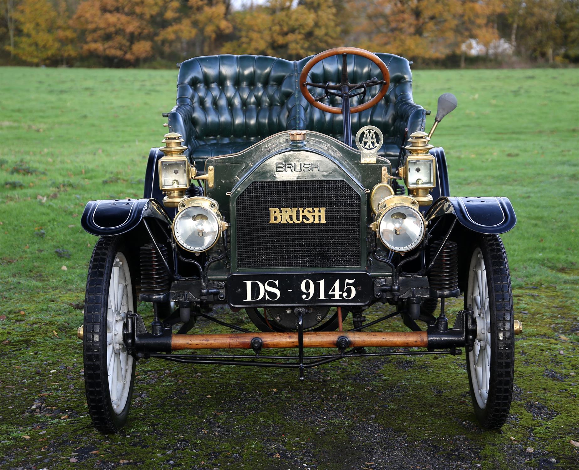 Circa 1911 Brush 10 HP 2 seater Gentleman's Runabout. - Elegant and early classic car - Comes - Bild 2 aus 14