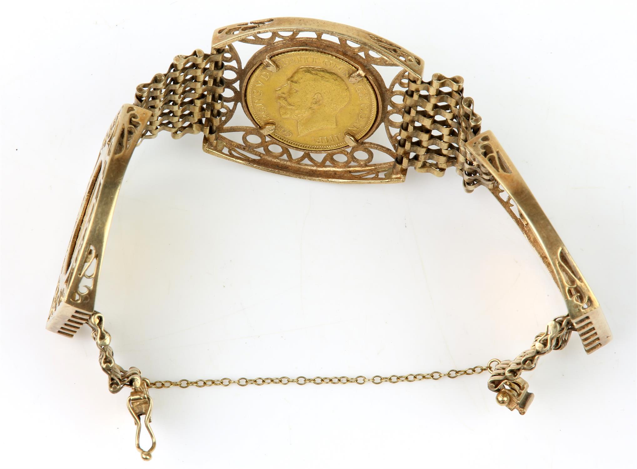 Sovereign bracelet, three George V sovereigns dated 1911, 1913 and 1915, mounted in a 9ct yellow - Image 2 of 4