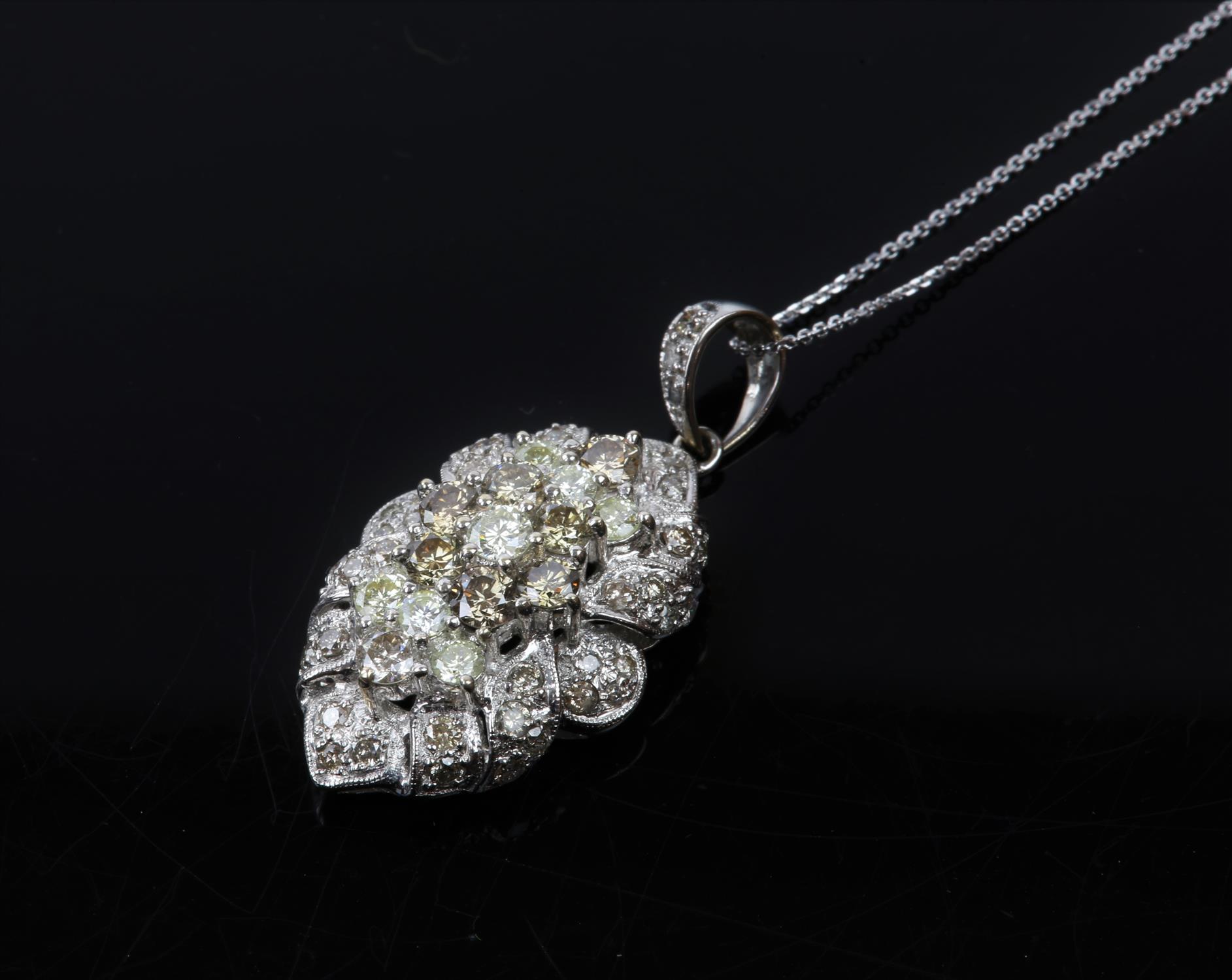 Diamond set pendant, round brilliant diamonds set in a floral cluster design, in stamped 18ct white - Image 3 of 7