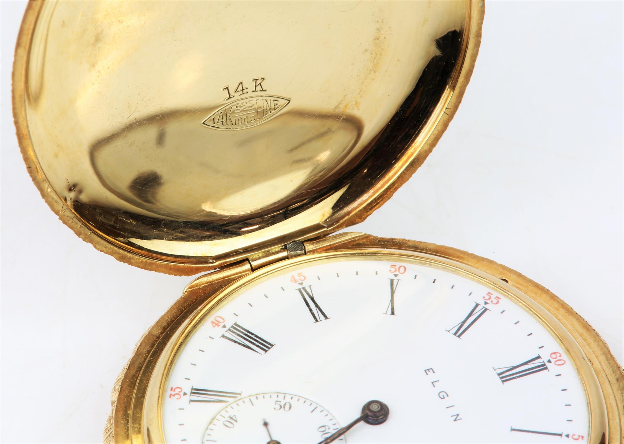 Elgin, a full hunter gold pocket watch, the case embossed with stags head and foliate reserve, - Image 3 of 5