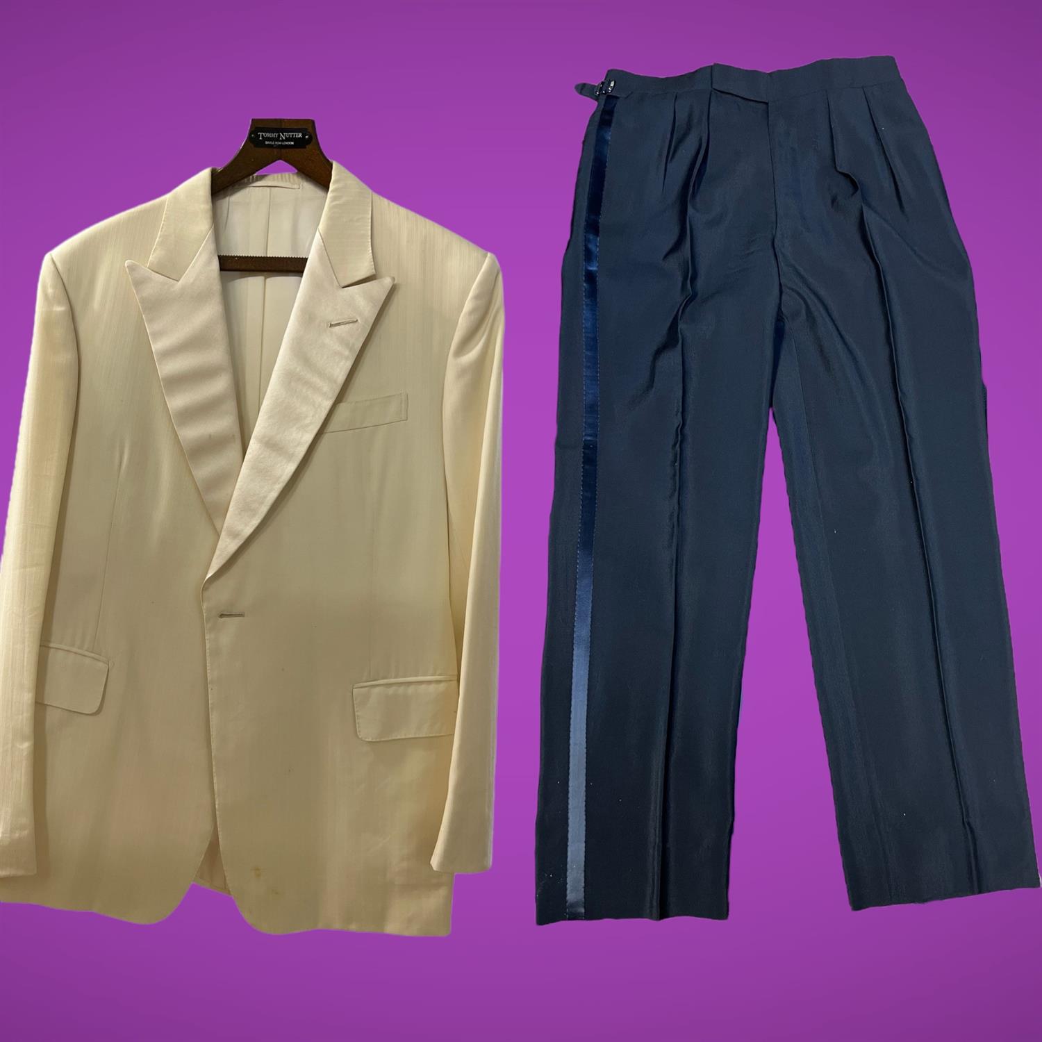 TOMMY NUTTER Savile Row tailor bespoke-made dinner-suit/ tuxedo suit. Cream single breasted dinner