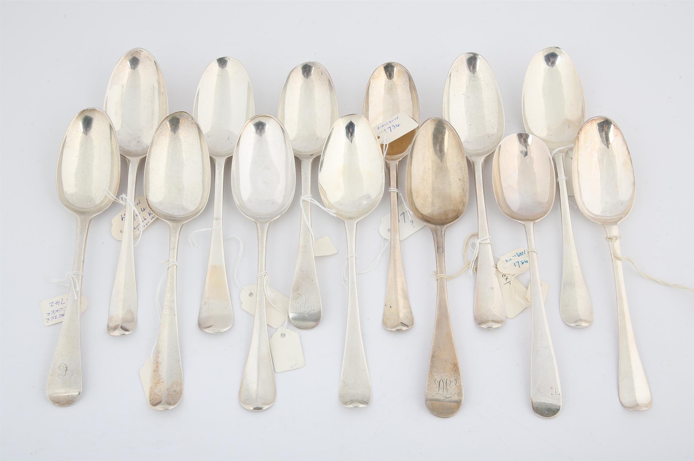 Thirteen various 18th century silver Old English Pattern table spoons, 23.6 ozs 734 grams - Image 3 of 4