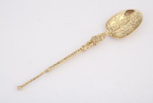 Edward VII silver gilt cast and engraved replica of The Royal Annointing or Coronation spoon London,