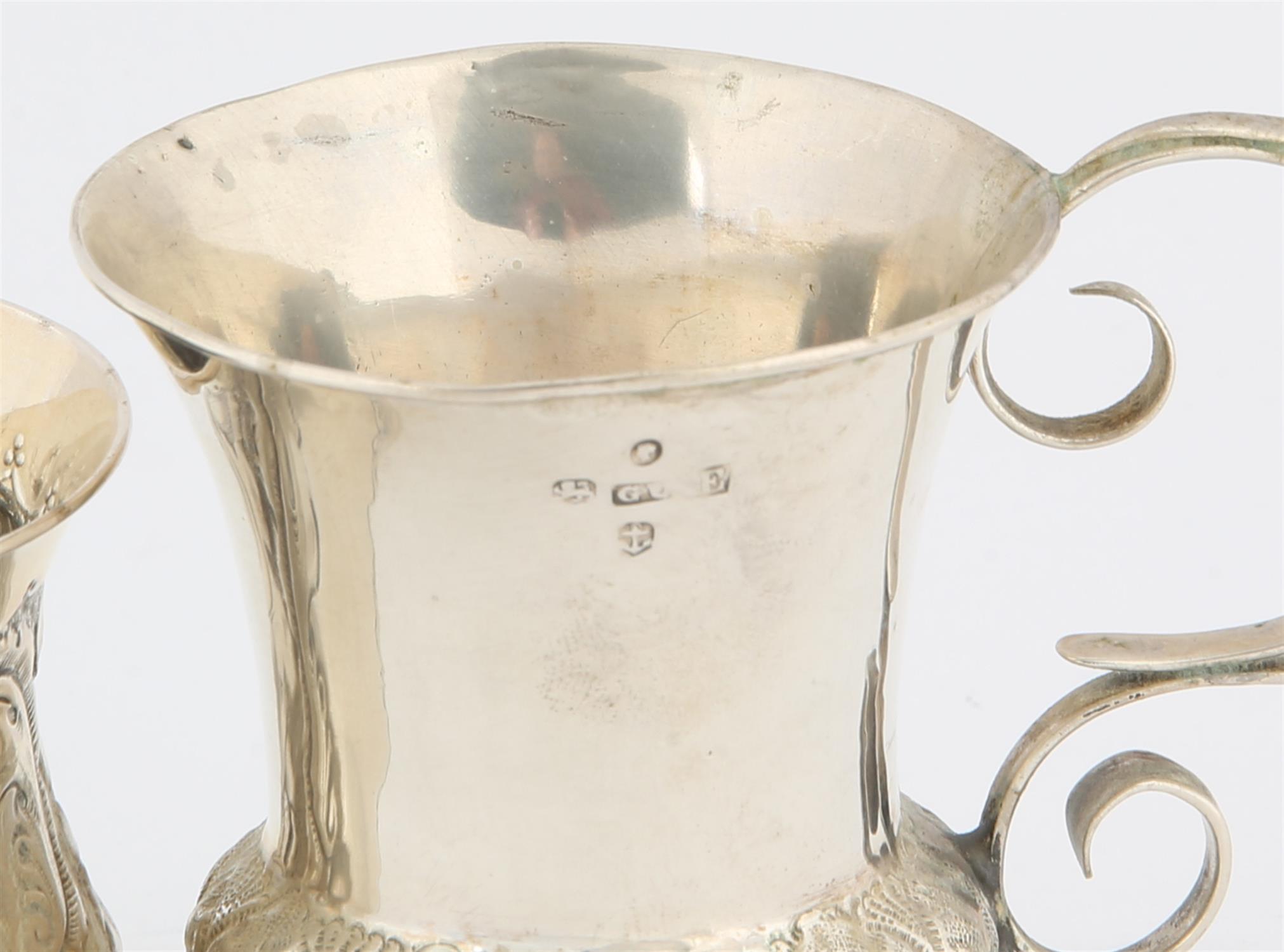 Two Victorian silver Christening mugs, 4 ozs 125 grams SILVER COLLECTION OF SIR RAY TINDLE CBE - Image 2 of 2