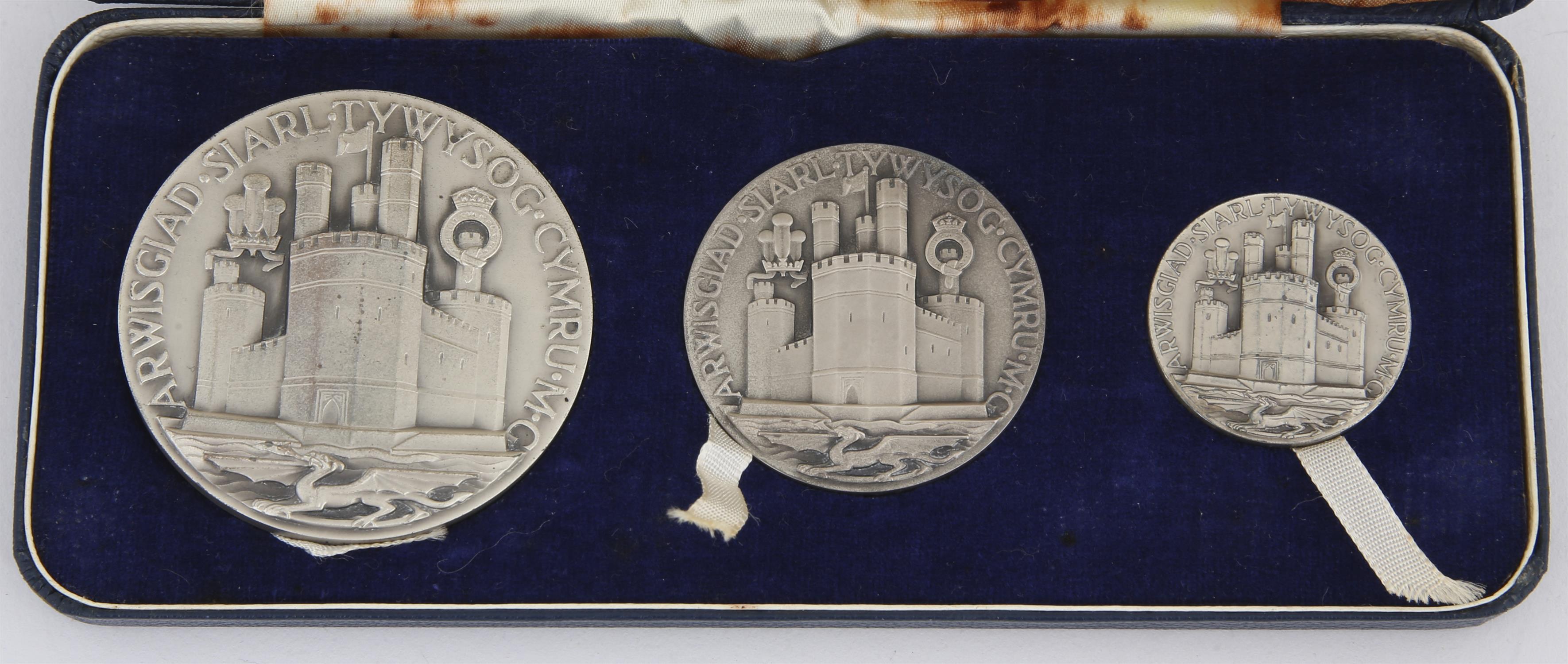 1969 Britannia silver Prince of Wales Investiture three-piece coin set by John Pinches of London, - Image 3 of 6