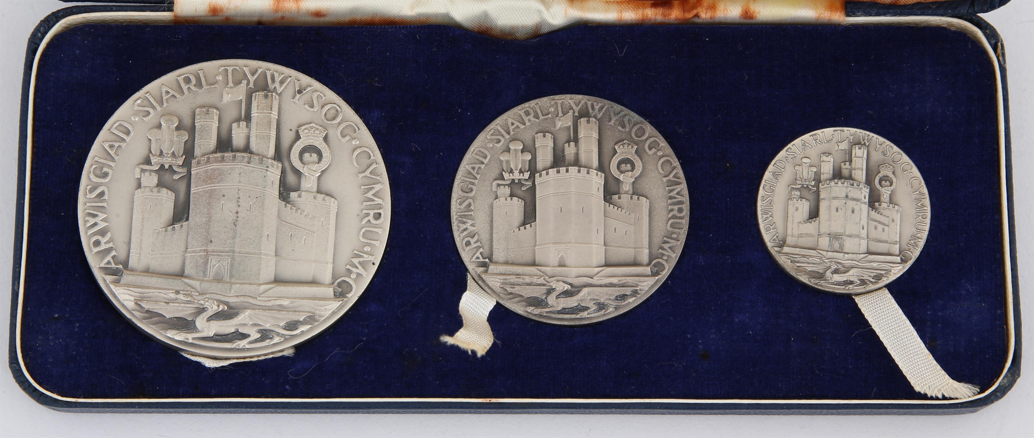 1969 Britannia silver Prince of Wales Investiture three-piece coin set by John Pinches of London, - Image 6 of 6