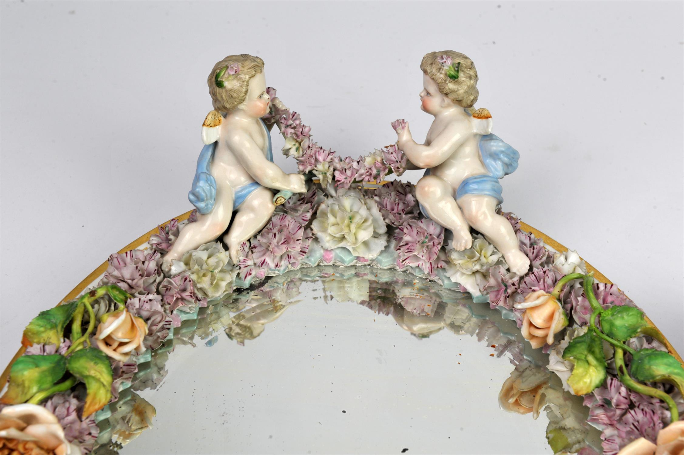 Sitzendorf style girandole with two branches surmounted by two putti, 42cm x 32cm - Image 2 of 3