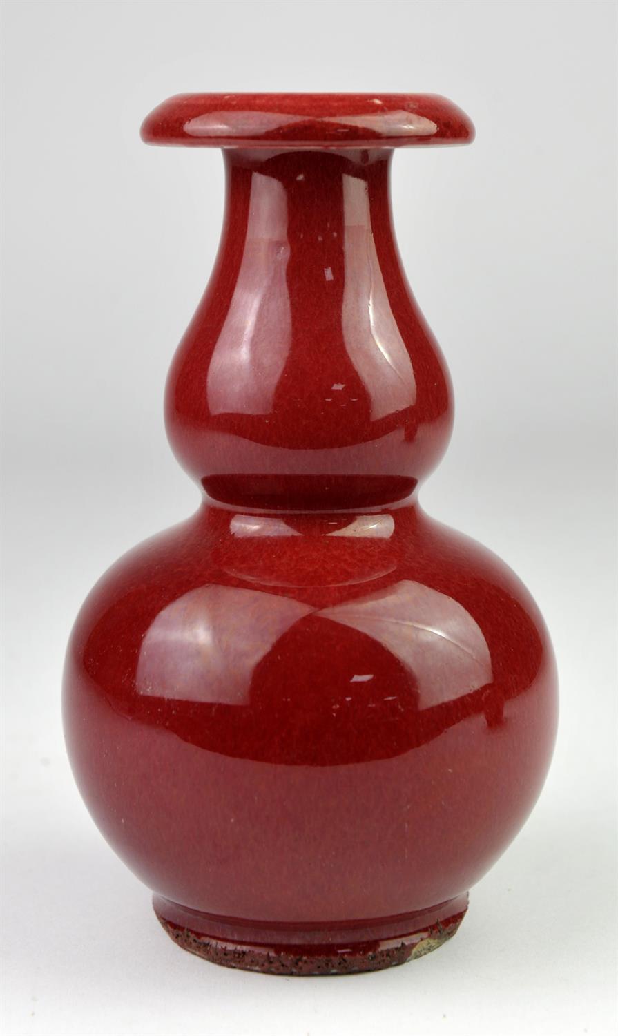 Chinese Ox blood double gourd vase with flared rim 16.5cm high, and a ovoid brush pot 7.5cm high, - Image 2 of 7