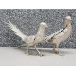 Pair of white metal bird ornaments "golden Pheasants"