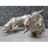 Pair of white metal dog ornaments 'Dachshund & hunting dog'