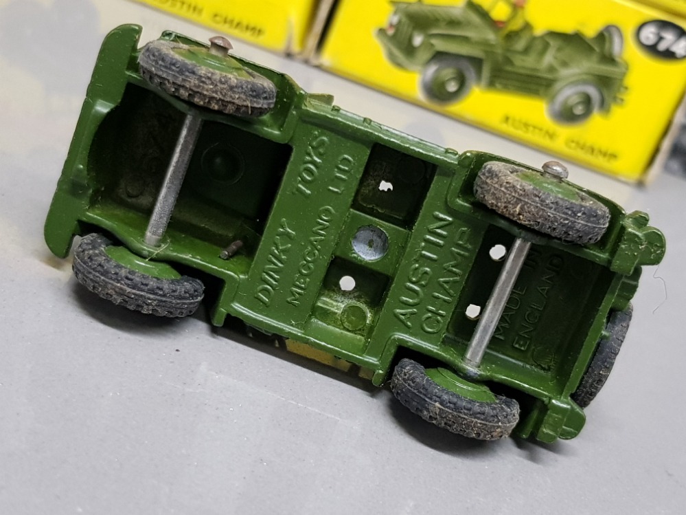 Total of 5 military Austin Champ jeep diecast Vehicles all with original boxes, number 674 - Image 3 of 3