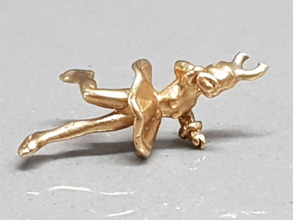 14ct gold ballerina pendant/charm, 1.3g - Image 2 of 2