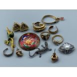 Miscellaneous costume jewellery including enamelled brooch, ring etc