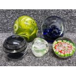 5x coloured glass paperweights includes Millefiori pattern