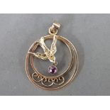 Vintage 9ct gold pendant with bird motiff & amethyst, 1.1g