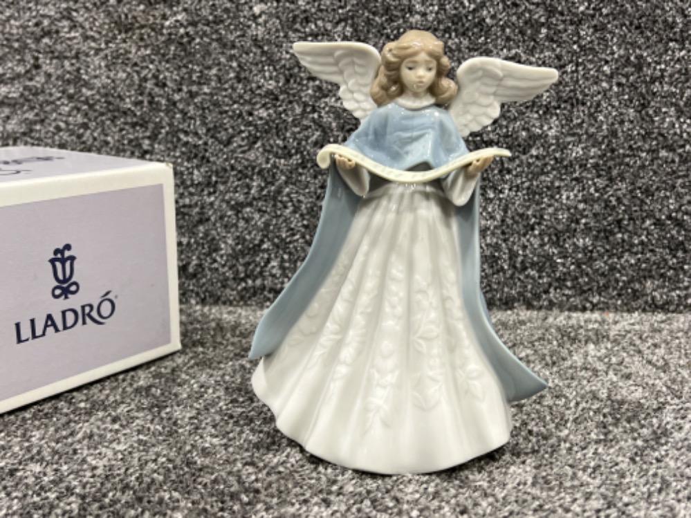 Lladro 5719 ‘Tree topper 90’ Angel in good condition - Image 2 of 5