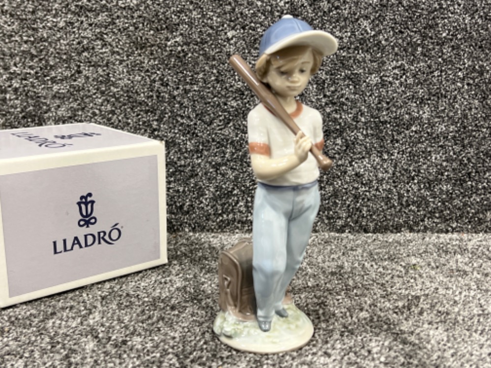 Lladro 7610 ‘Can I play’ in good condition - Image 2 of 5