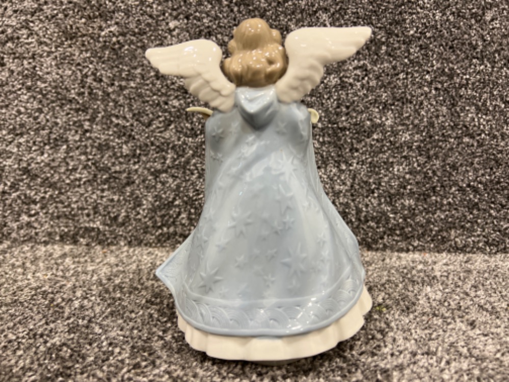 Lladro 5719 ‘Tree topper 90’ Angel in good condition - Image 4 of 5