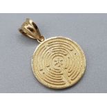 Brand new ex display 10ct gold maze pattern pendant, 1.4g