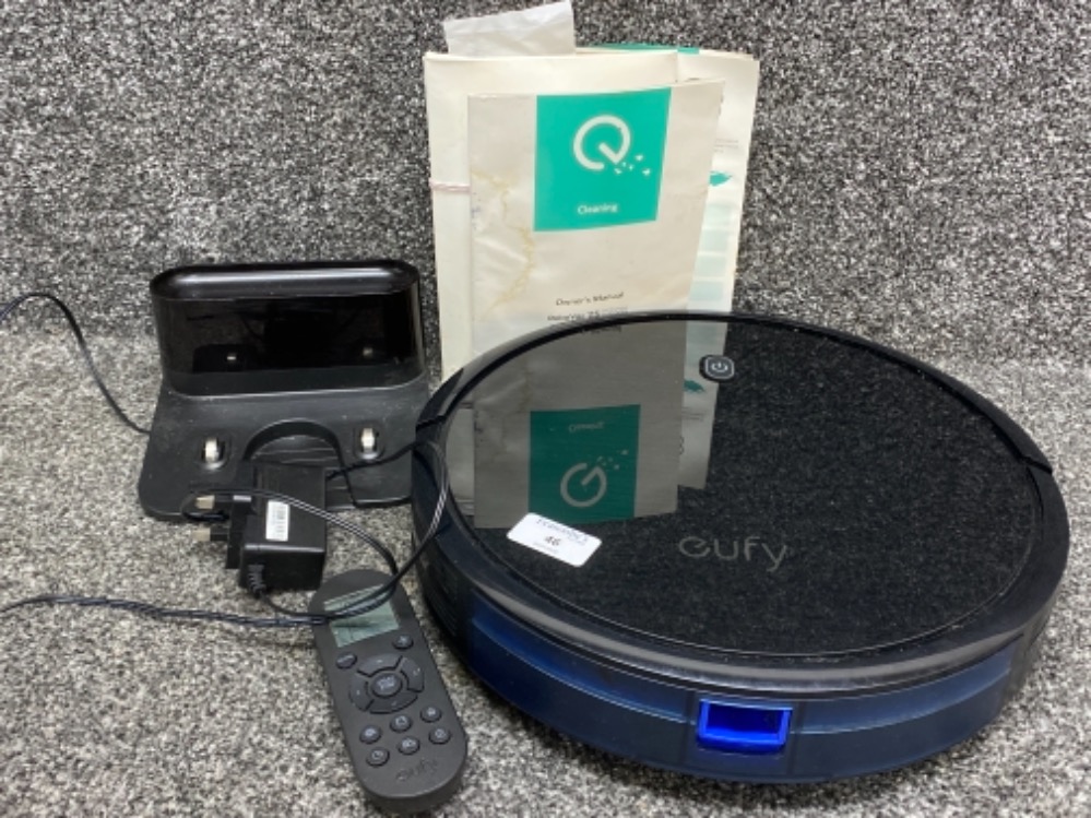 Eufy Robot Vacuum cleaner with charger & remote. In good working condition