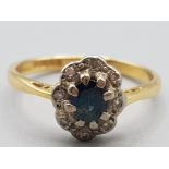 Ladies 18ct yellow gold sapphire and diamond cluster ring 2.6g gross size L1/2
