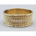 Brand new ex display 10ct gold & diamond bead pattern ring, size Y, 7.4g