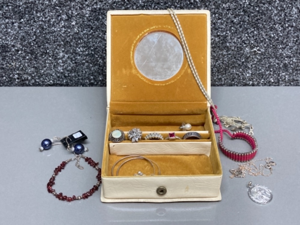 Cream box containing silver and white metal jewellery