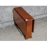 Small mahogany drop leaf table 80x61cm, height 46cm