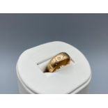 Antique 1888 15ct Gold Pattern Band Ring with beautiful clear stamped hallmark Size J weighing 5.3