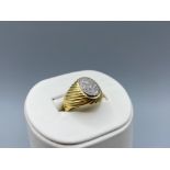 Heavy 18ct Gold & Diamond (over 1/2ct£ Oval Signet Ring Size N weighing 13.1 grams