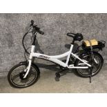 Electric Assist hybrid bike in white, in full working condition with charger & keys, excellent