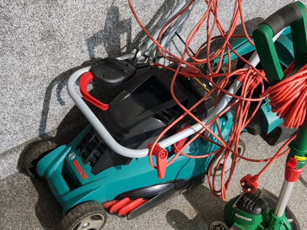 Bosch electric lawn more together with a Qualcast strimmer & hose pipe with reel - Image 2 of 3